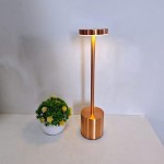 Επιτραπέζιο επαναφορτιζόμενο φωτιστικό rose gold